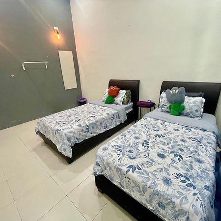 Comfort 36 Entire House At Alma Bukit Mertajam Exterior photo