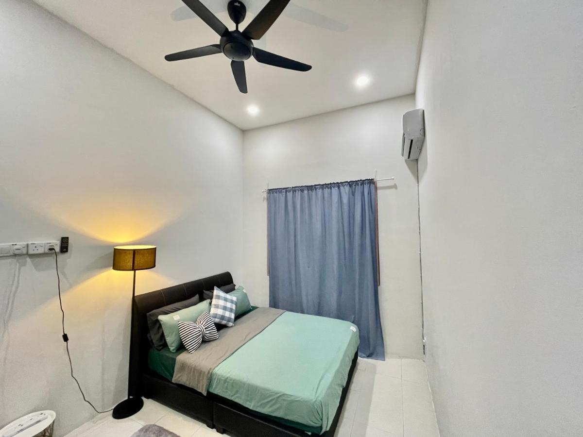 Comfort 36 Entire House At Alma Bukit Mertajam Exterior photo
