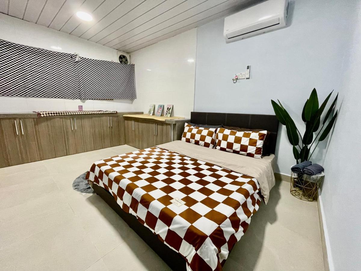 Comfort 36 Entire House At Alma Bukit Mertajam Exterior photo