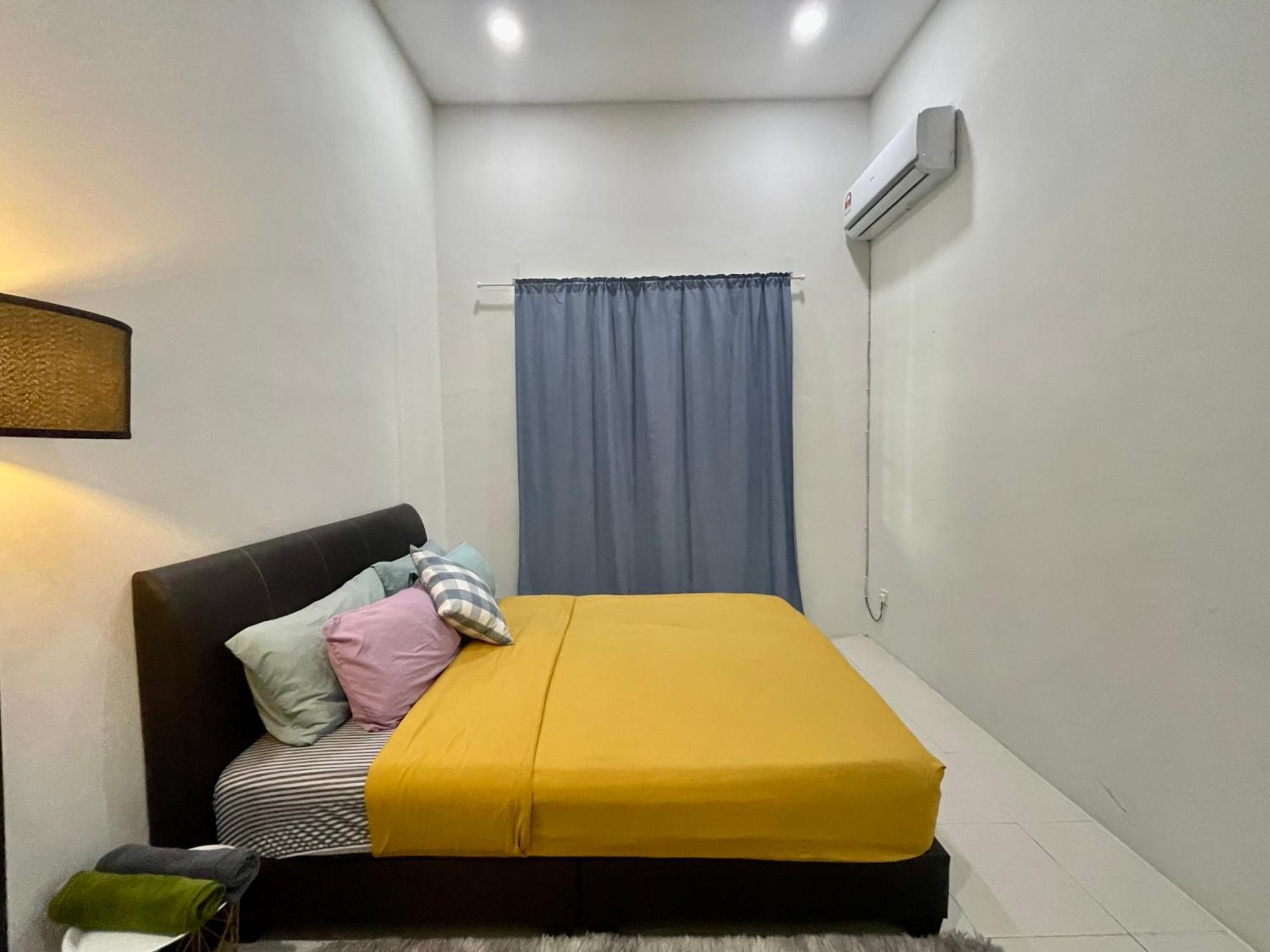 Comfort 36 Entire House At Alma Bukit Mertajam Exterior photo