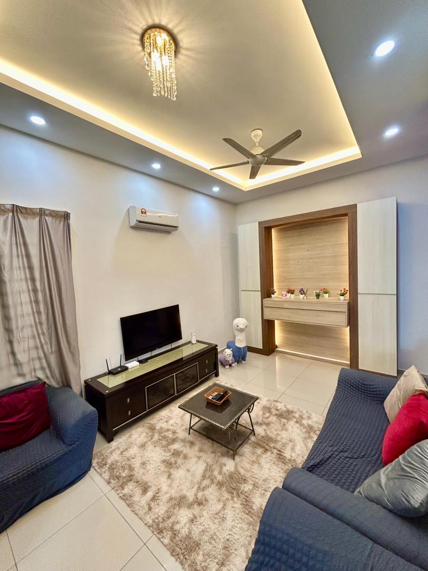 Comfort 36 Entire House At Alma Bukit Mertajam Exterior photo