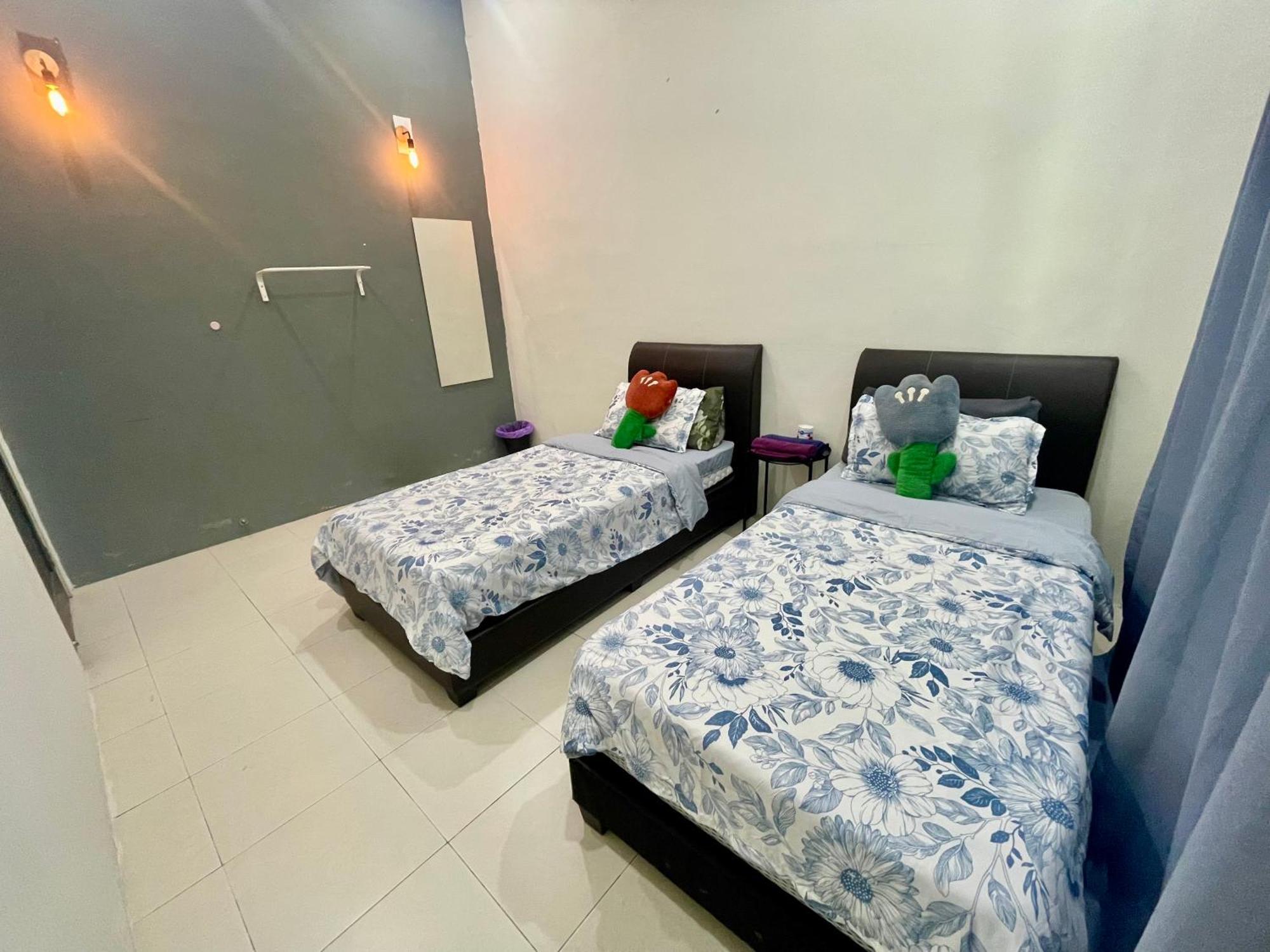 Comfort 36 Entire House At Alma Bukit Mertajam Exterior photo